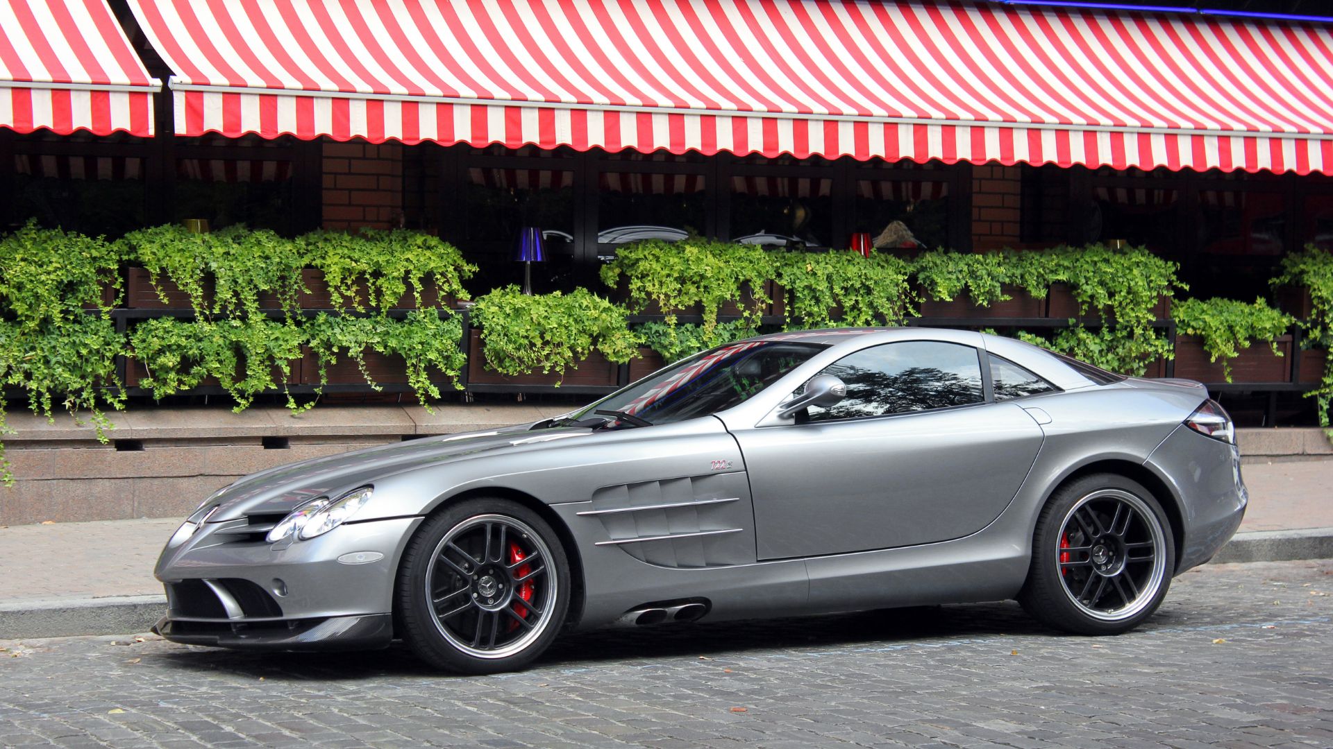 Mercedes-Benz SLR McLaren