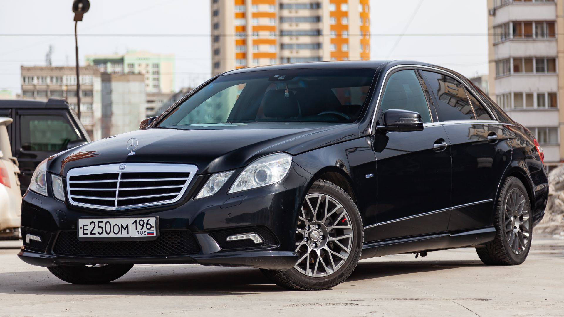Mercedes-Benz E-Class