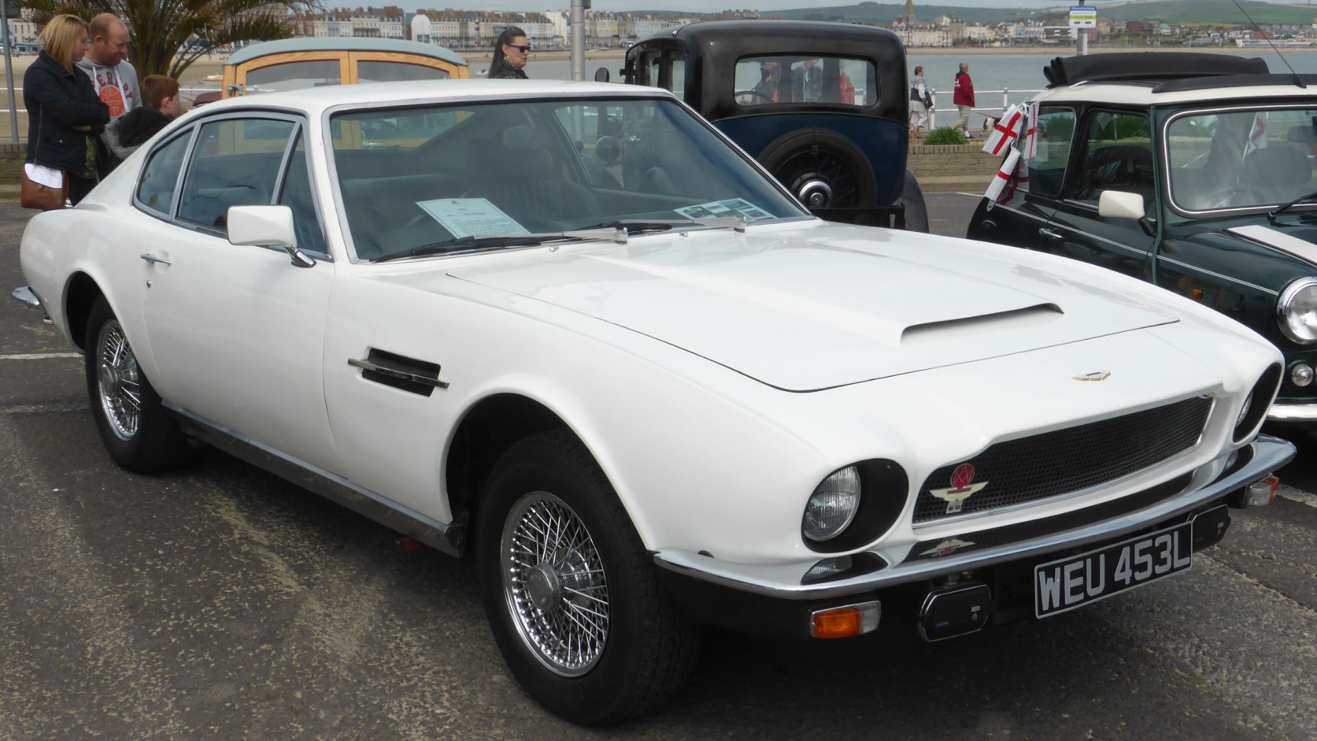 Aston Martin V8 Vantage V 550