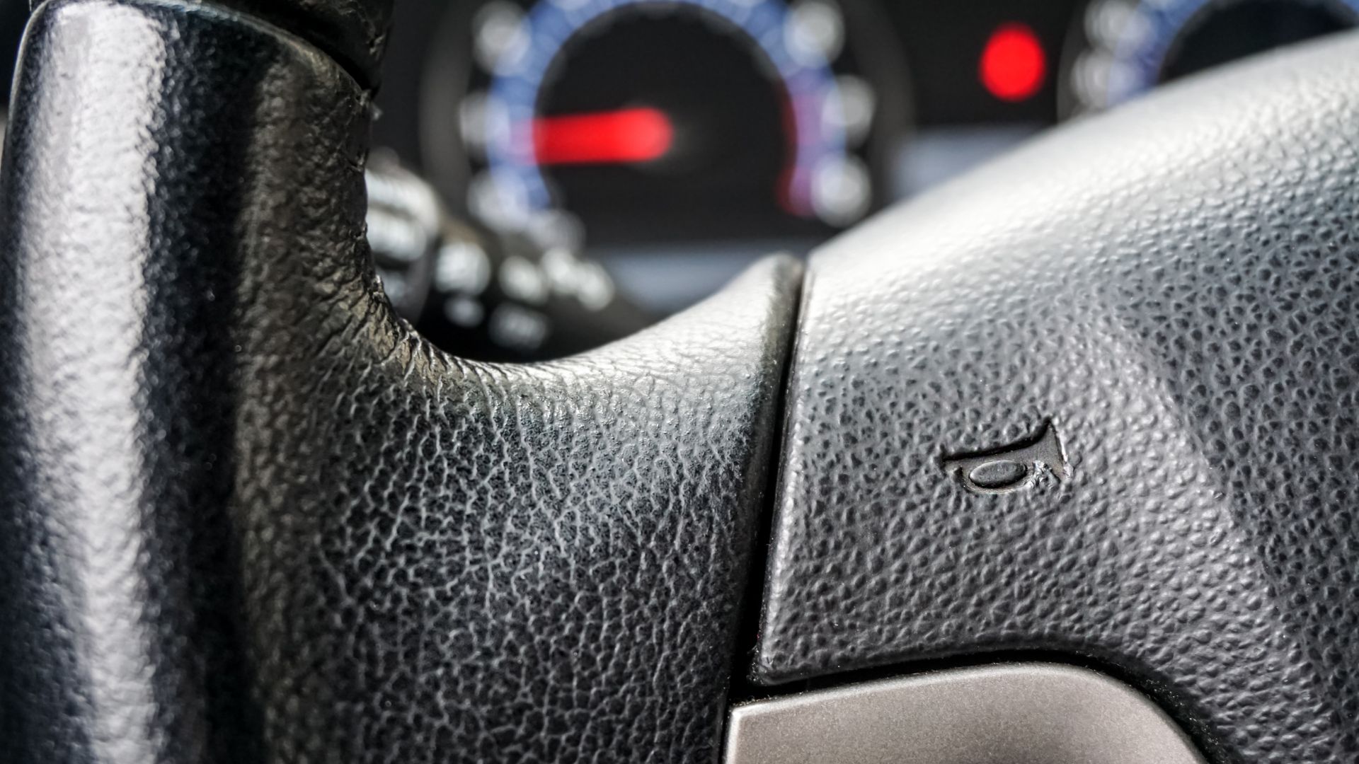 Car horn is not working — causes and fixes REREV