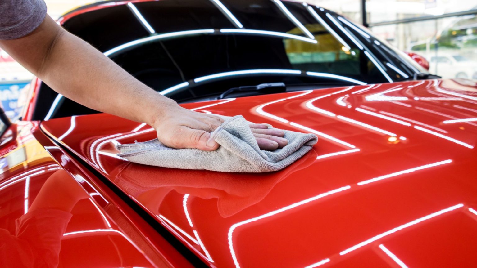 polish car by hand