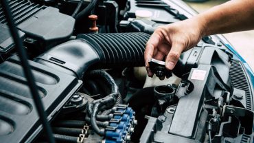 Radiator leak — causes and fixes | REREV