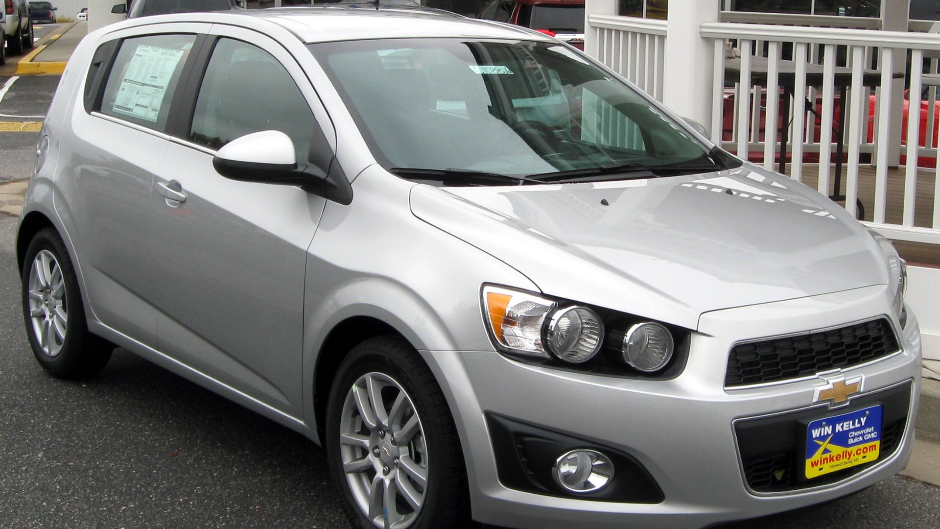 2014 Chevrolet Sonic Reviews, Insights, and Specs