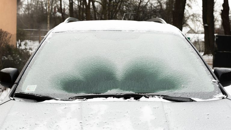 defrosting windshield