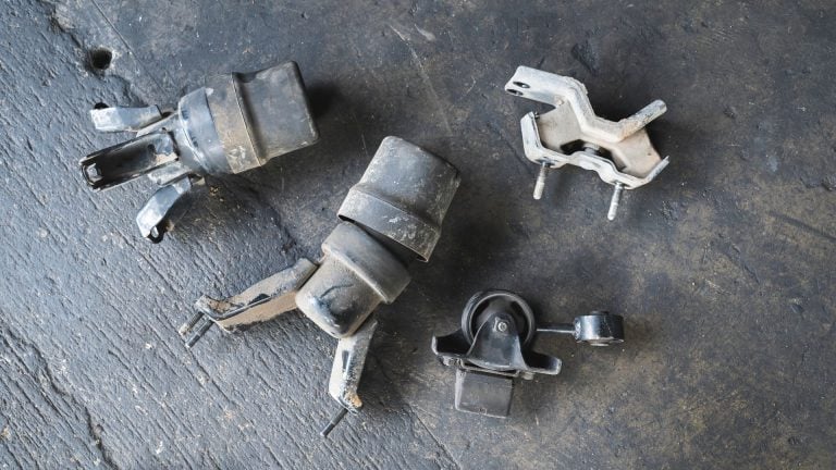 Bad Motor Mount Symptoms — 5 Signs That Can Save Your Engine | REREV