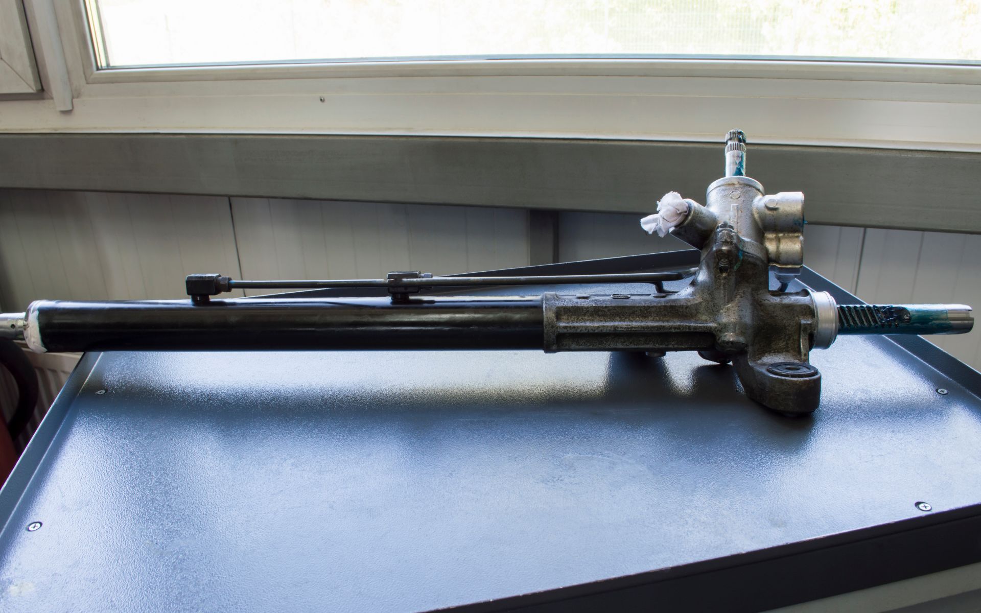 Bad rack and pinion symptoms explained REREV